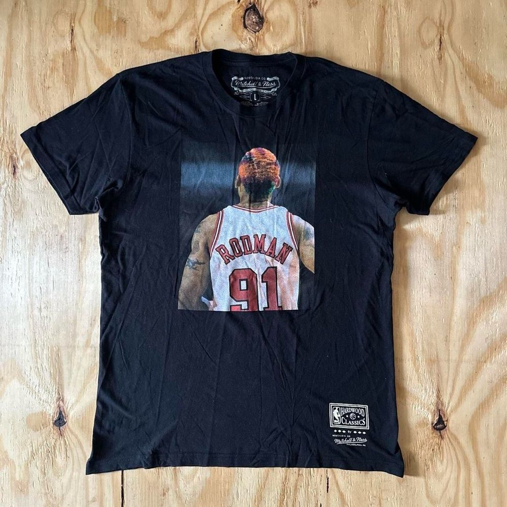 Mitchell Ness Black Dennis Rodman Graphic Tee (Size L)